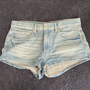 BDG Essential Short Mid Rise Size 29